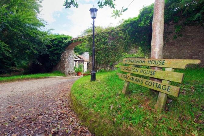 Monkleigh Coachmans Cottage 1 Bedroom Bideford Exterior photo